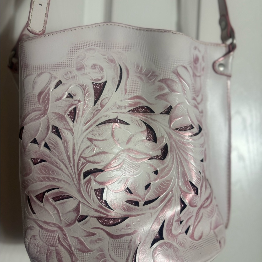 Patricia Nash Shoulder Bag - Picture 5 of 9